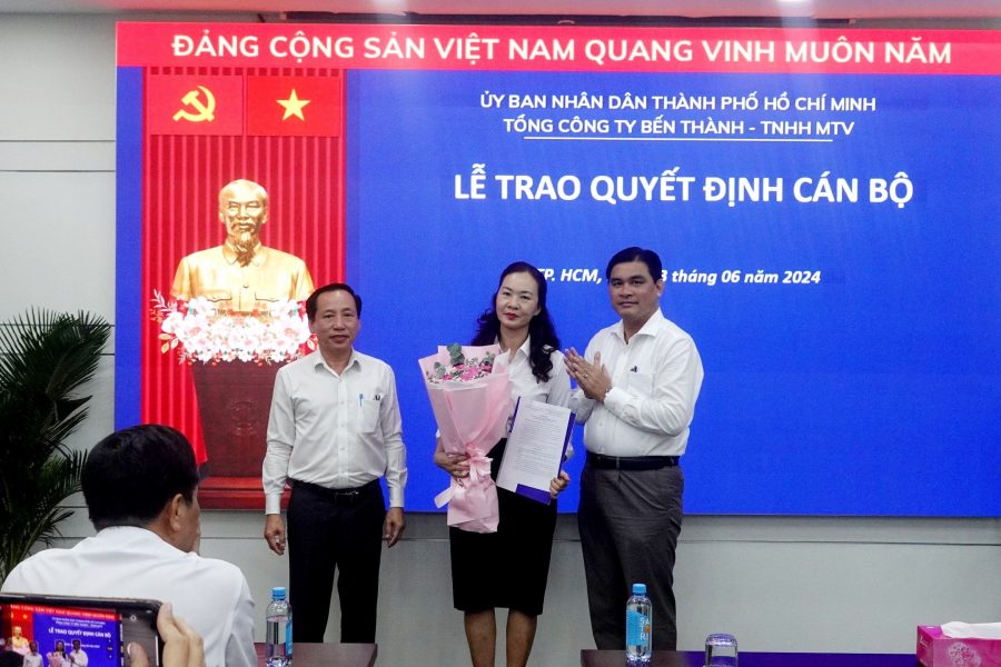 Lễ công bố Quyết định công tác cán bộ.