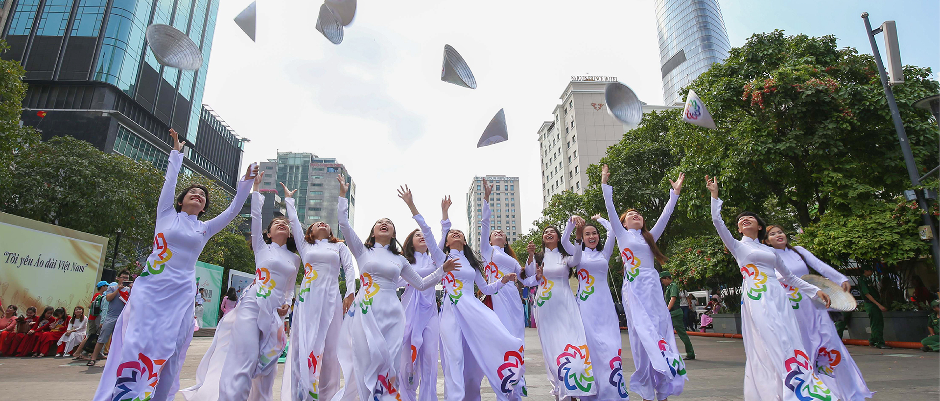 Công ty Cổ phần Dịch vụ Du lịch Bến Thành (BENTHANH TOURIST) - Benthanh Group