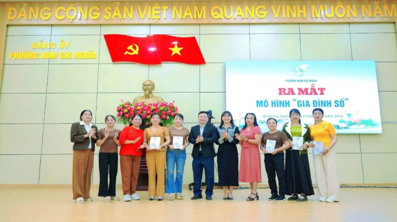 Hội nghị lần thứ 16 Ban Chấp hành Đảng bộ đánh giá kết quả 9 tháng đầu năm, đề ra phương hướng 3 tháng cuối năm 2023 và thông qua sửa đổi quy chế Ban Chấp hành Đảng bộ. - Benthanh Group